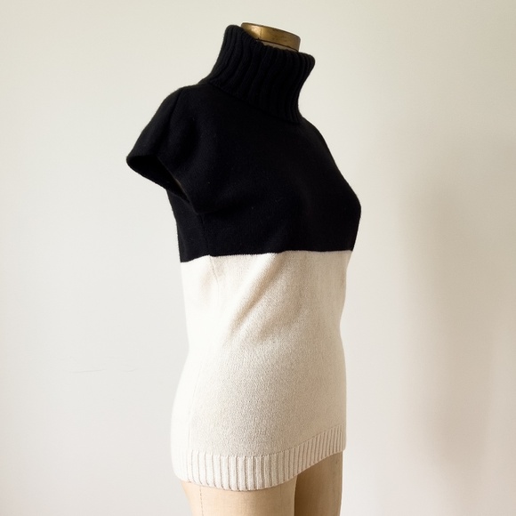 Ann Taylor Black and Cream Turtleneck Sweater - Picture 6 of 7